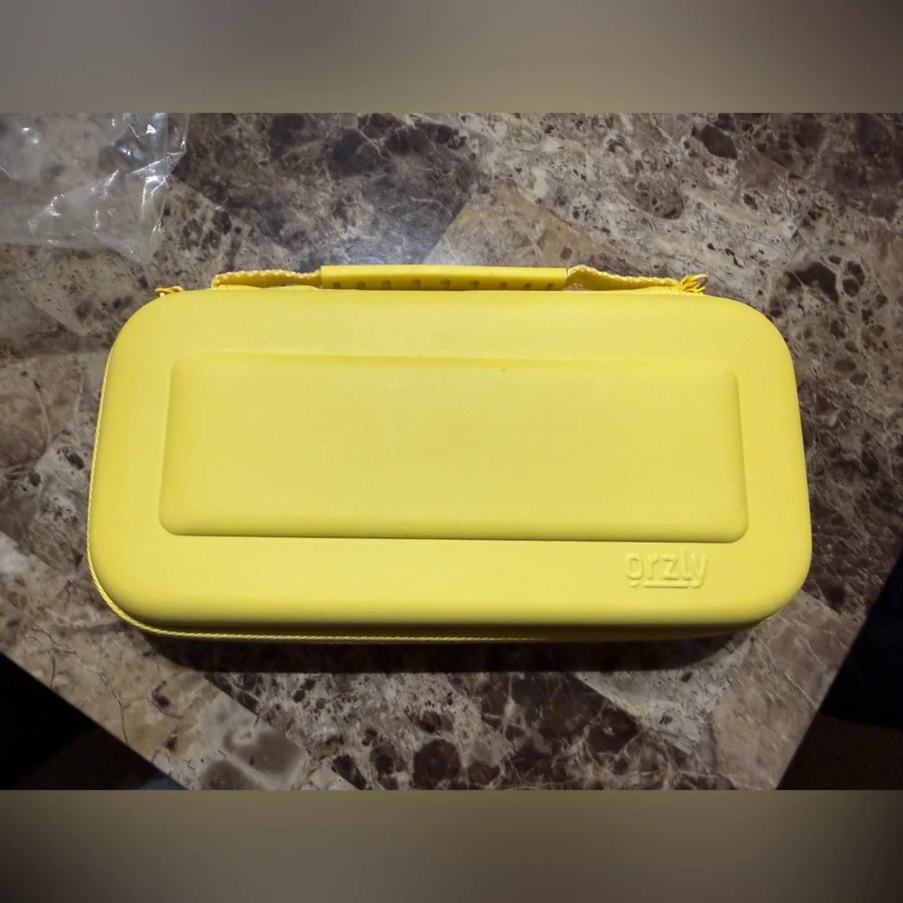 Switch Lite Carry Case - Black and Yellow